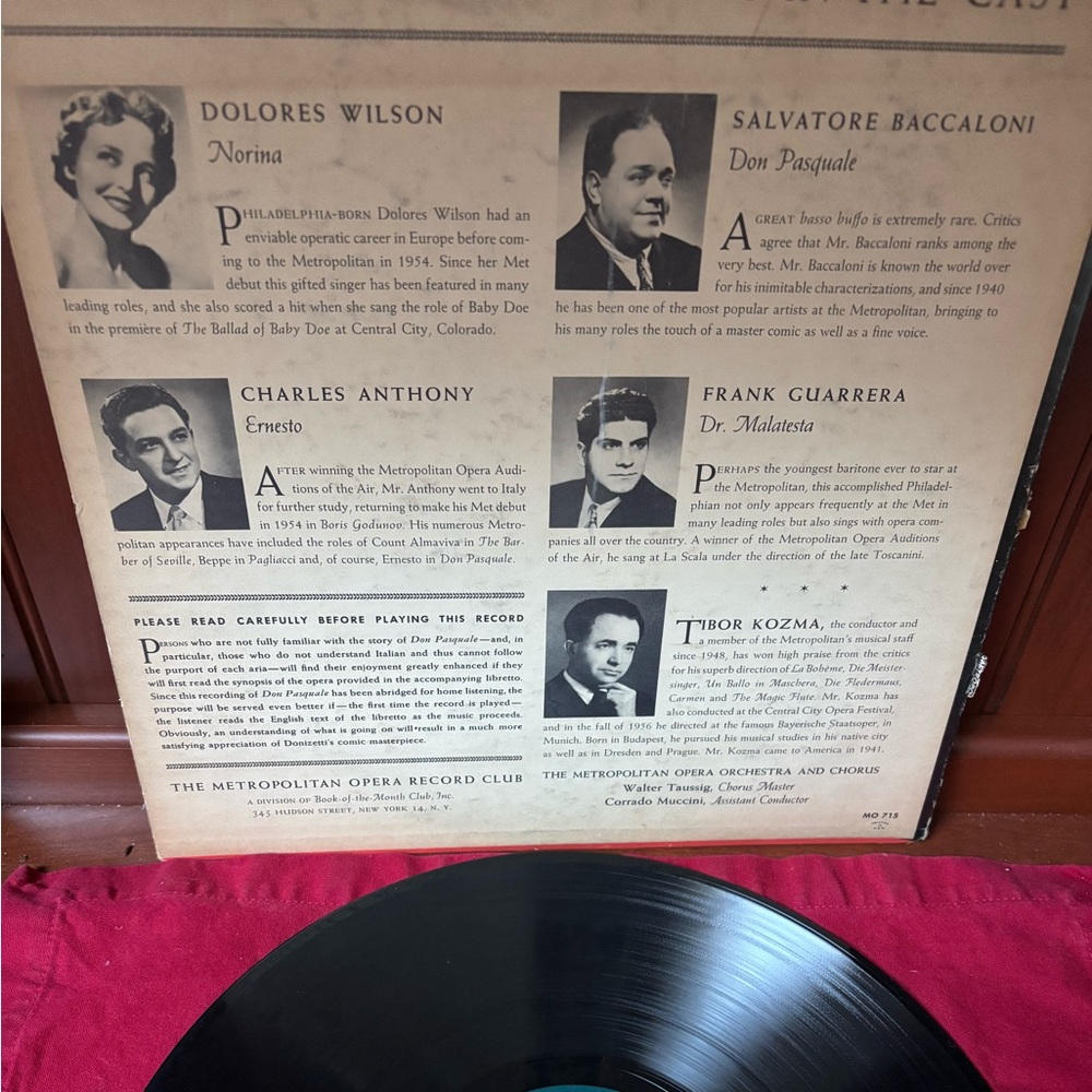 vintage vinyl LP record of the opera Don Pasquale by Donizetti, - Picture 2 of 6